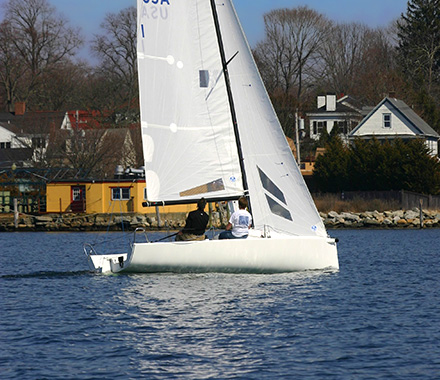 j 70 yacht