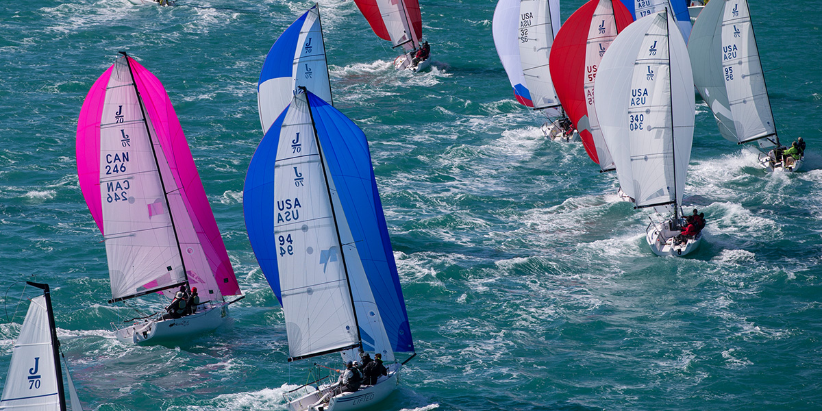 J-composites_J70_JOIN THE INTERNATIONAL CLASS