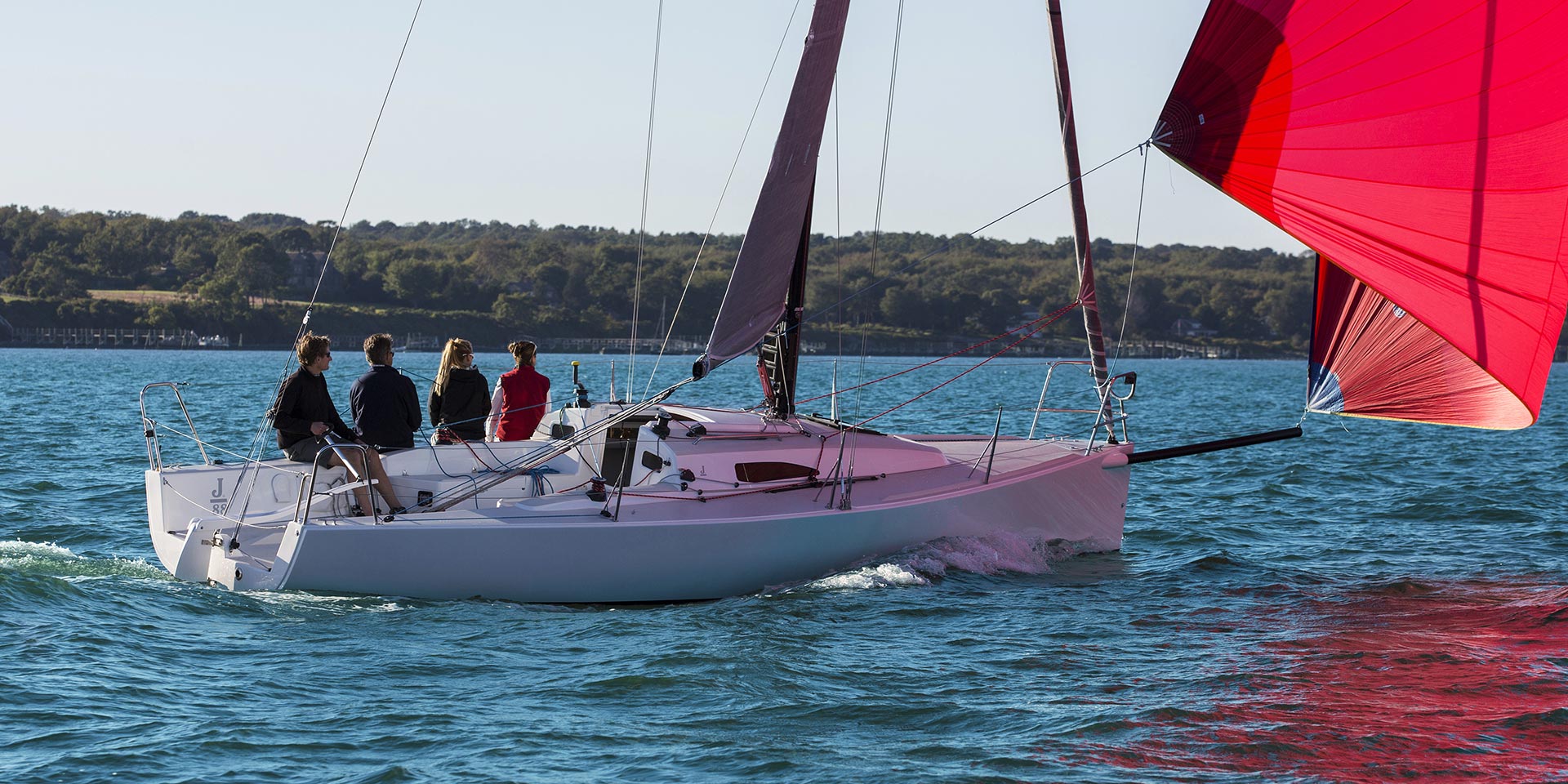 J 88  Sport sailboat